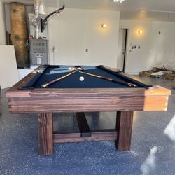 Pool Table NEW In Box ( Free Delivery & Set Up & New Color Felt Of Your Choice ) 