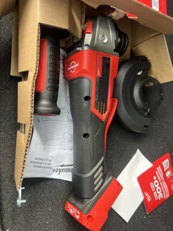 Milwaukee grinder