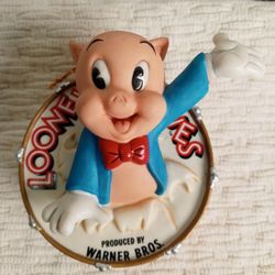 Goebel Looney Tune Spotlight Collection "Thats All Folks" Porky Pig Ornament