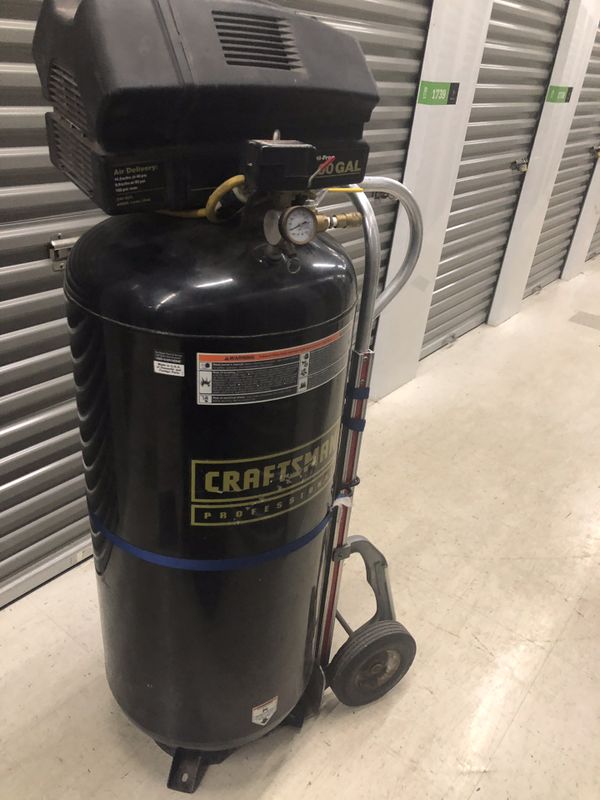 Craftsman 60 gallon, 130psi air compressor for Sale in Oak Lawn, IL