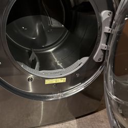 Electric Samsung Washer And Dryer  Both 