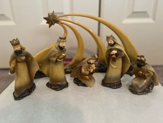 Nativity Set