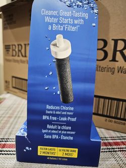 Brita 26 Oz Premium Filtering Water