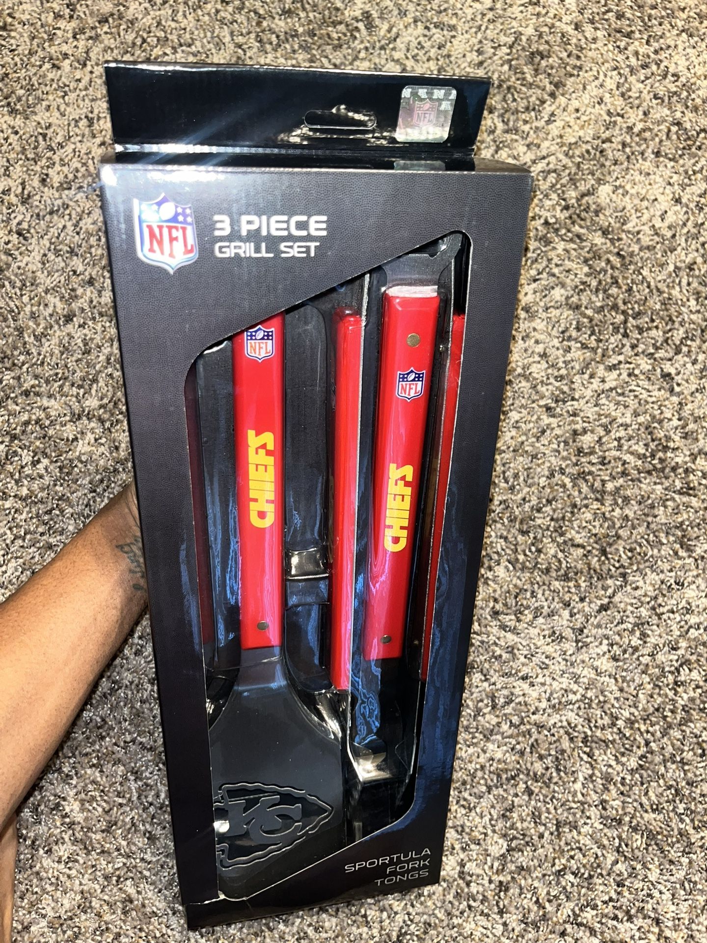 KC CHIEFS GRILL TOOLS