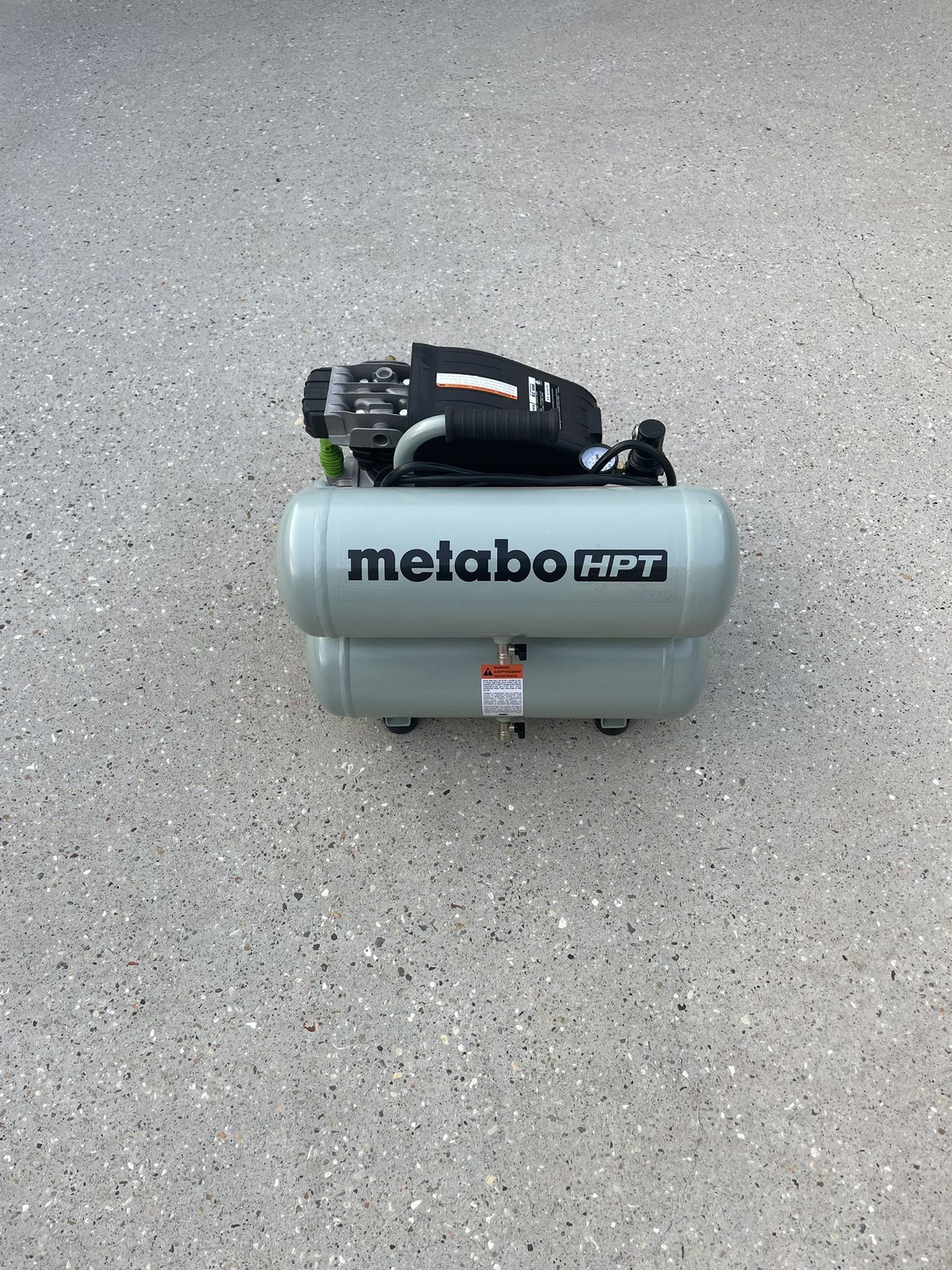 Metabo Hpt Air Compressor New