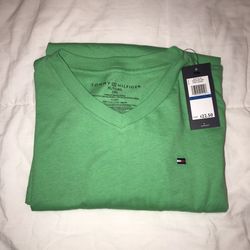Boy /XL /XS Men’s t shirt Tommy Hilfiger