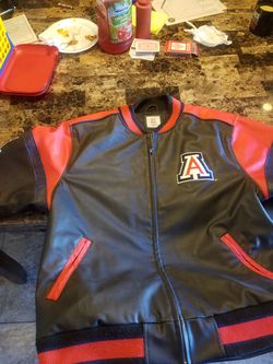 Brand new Nice leather U Of A jacket XL