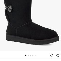 Kookaburra  Boots  By Uggs