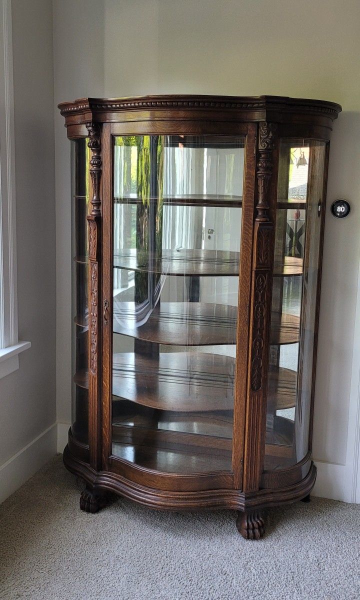 ANTIQUE R.J. HORNER CARVED OAK CHINA CABINET WITH FRONT & SIDE BEVELED GLASS