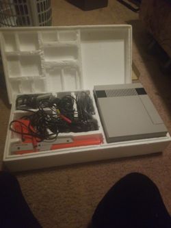 Nintendo Duck Hunt Brand  new  With Box And Foum The 80s  One Of The First Ones 