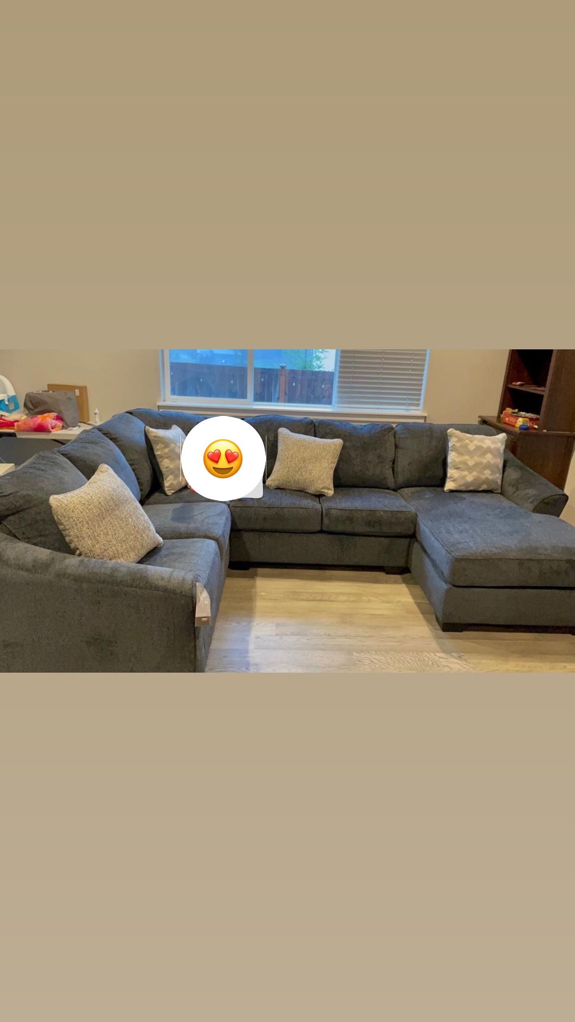 Sofa Set