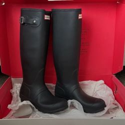 Hunter Tall Rain Boots New In Box Size 8