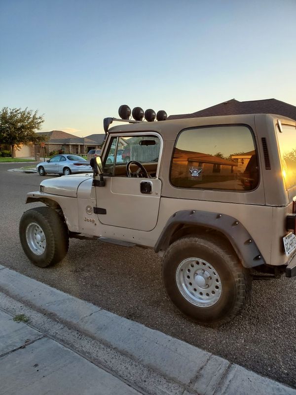 Jeep wrangler 1987 edition Sahara for Sale in McAllen, TX - OfferUp