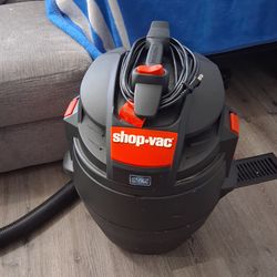 Barrel vacuum cleaner