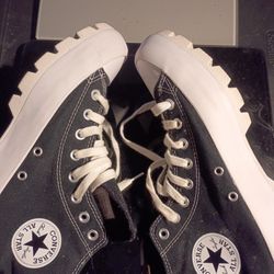 WOMEN'S  CONVERSE CHUCK TAYLOR ALL STAR LUGGED HIGH TOP SNEAKERS BLACK SIZE 9.5