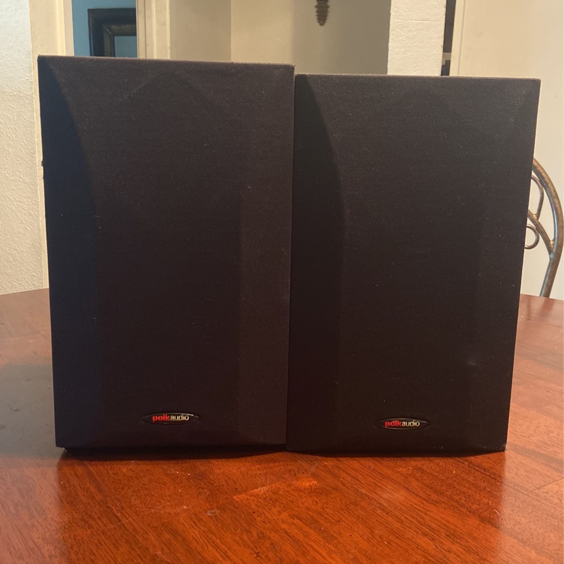 Polk Audio R15 Bookshelf Speakers