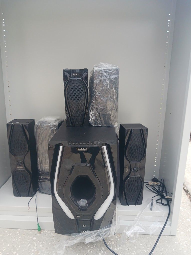 Amphilpher And Speaker System