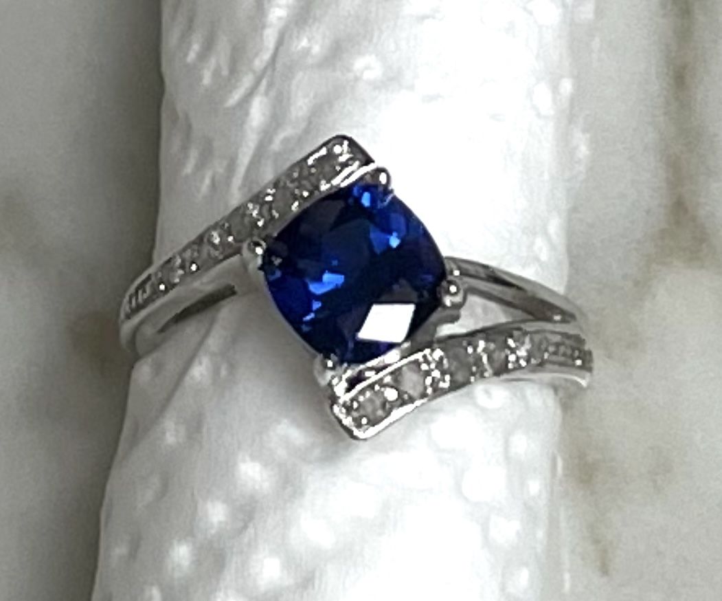 Silver Women’s Ring With Lab Created Blue Sapphire And Diamond