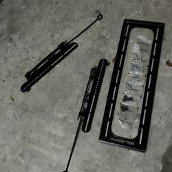 Tv wall mount for up 85 inches