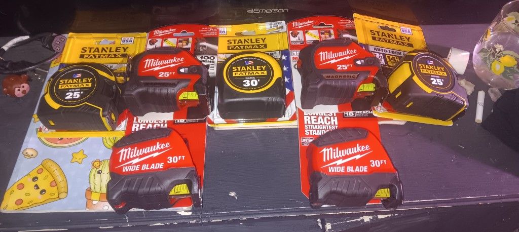 7 Milwaukee & FatMax Tape Measures