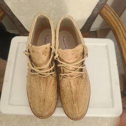 Zapato piel de cocodrillo y avestrus.