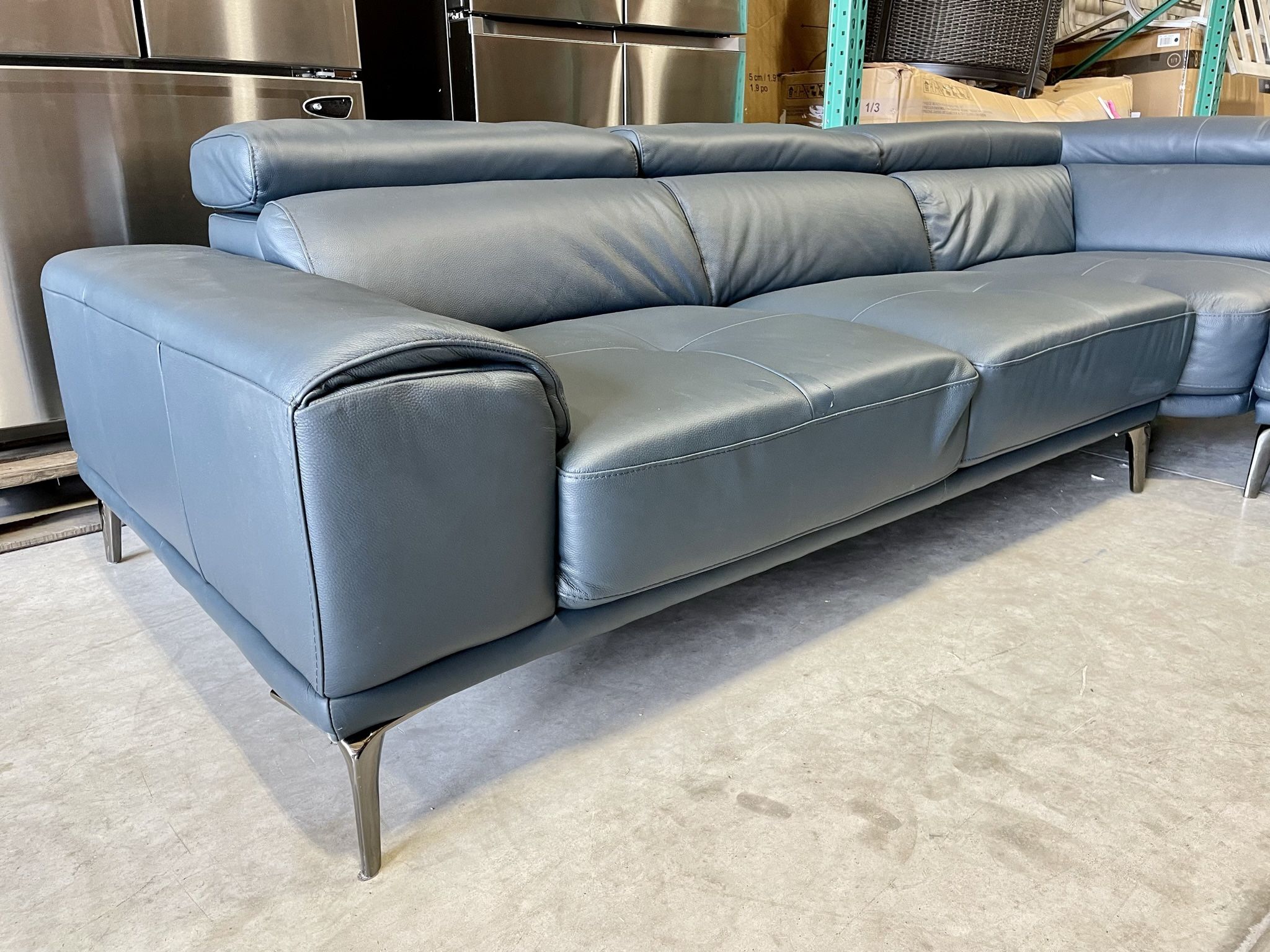 WAREHOUSE CLEARANCE Quinton Top Grain Leather Sectional with