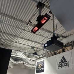 Launch monitor uneekor EYEXR