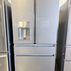REFRIGERATOR CAFE 4 Door French Door Used Like New, Warranty 90 Days