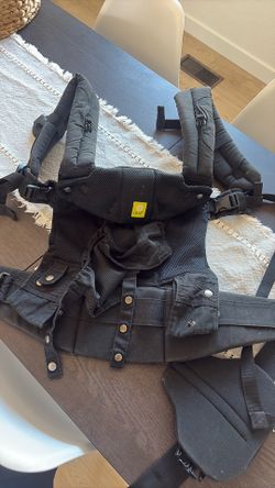 Lille baby carrier