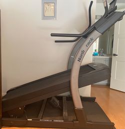 NordicTrack Commercial X11i Incline Trainer - Great Condition