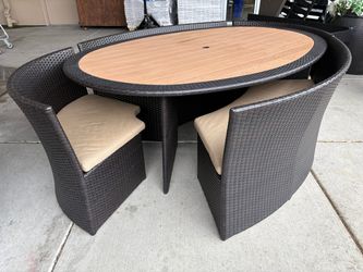 Dark Brow Oval Outdoor Dining Table w/ Nesting Chairs