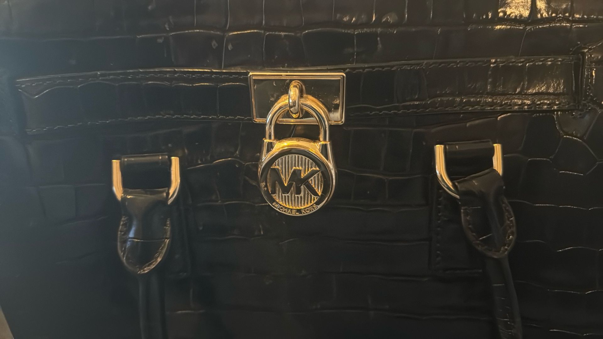 Michael Kors Leather Bag