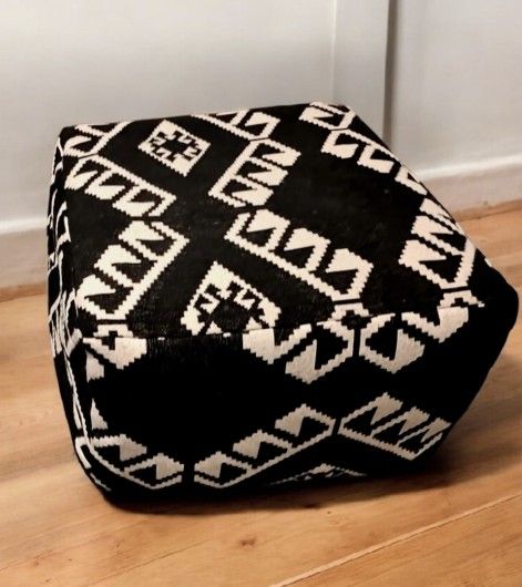 Ottoman Pouf