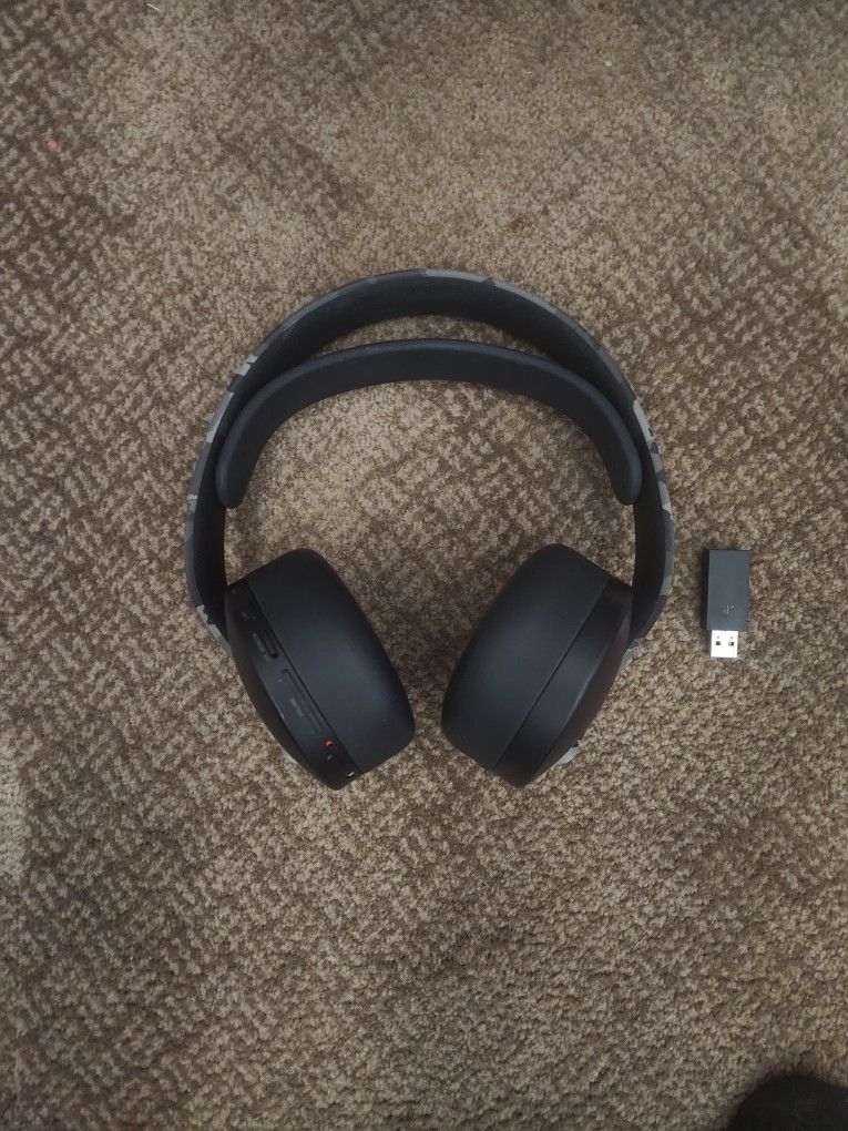Playstation Pulse Headphones