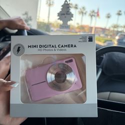 Mini digital camera