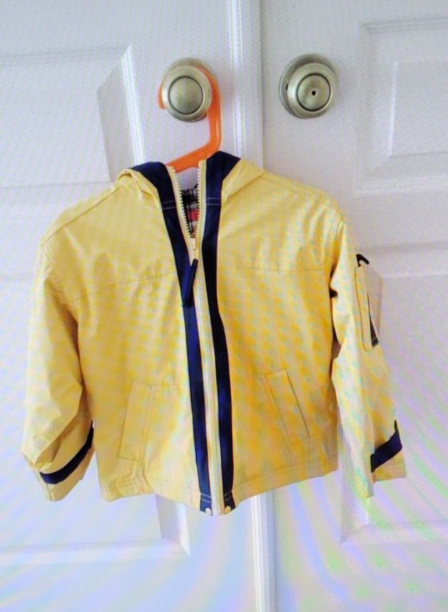 KIDS SIZE 4T HOODED RAIN JACKET 