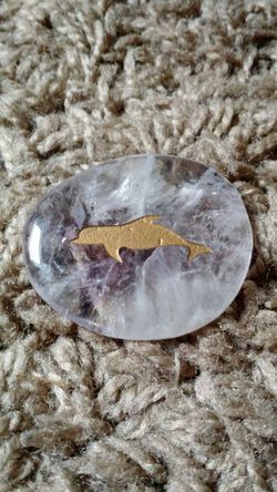 Light Amethyst with dolphin totem