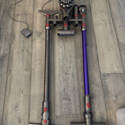 Dyson V8 Chargeable Vacuum