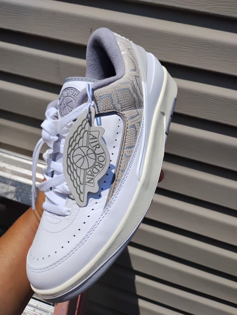 AJ 2 SIZE 10.5