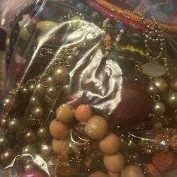 Miscellaneous Jewelry Bags 