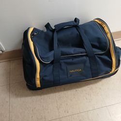 NAUTICA  ROLLING LUGGAGE 