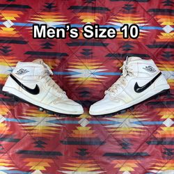 Nike Air Jordan 1 High Retro MCS White Baseball Cleats Men’s Size 10 AV5354-100