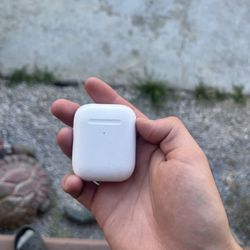 Apple AirPods with charging case
