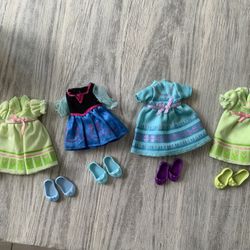Jacks Pacific 3” Young Ana & Elsa Clothes And Accessories