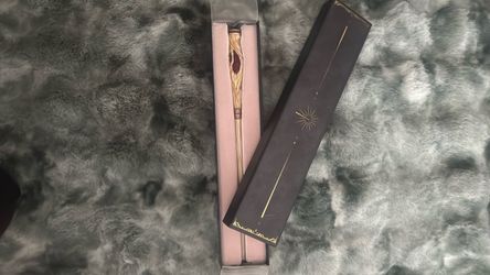 Authentic Universal Studios Harry Potter Wand