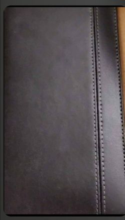 Brand new beautiful real leather passport holder ( never used ).