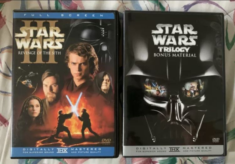 Star Wars Episode III: Revenge Of The Sith DVD Full Screen + BONUS MATERIAL DVD