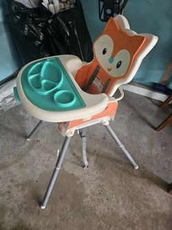 Infantino Highchair