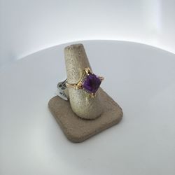 14K yellow gold lady’s cush cut Amythyst ring 