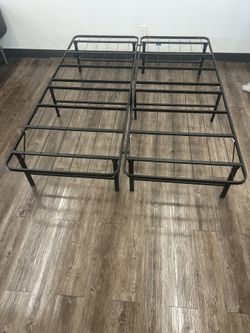 Queen Platform/foundation Must Sell